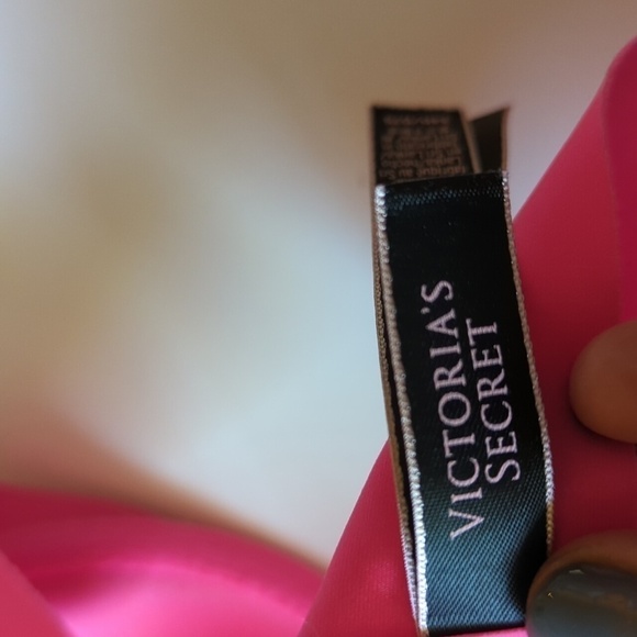 Victoria Secret Lined Perfect Coverage Bright Hot Pink Bra Size 34D Barbie core - Picture 6 of 12